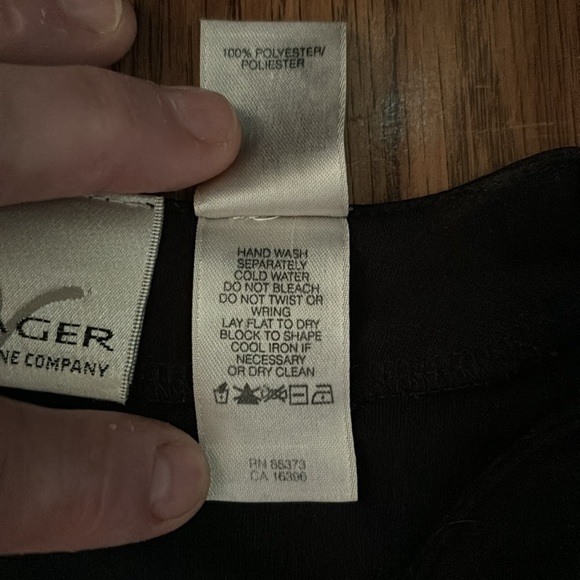 Villager A Liz Claiborne Company Black Light Jacket Cover Up Button Cardigan M - Picture 13 of 16